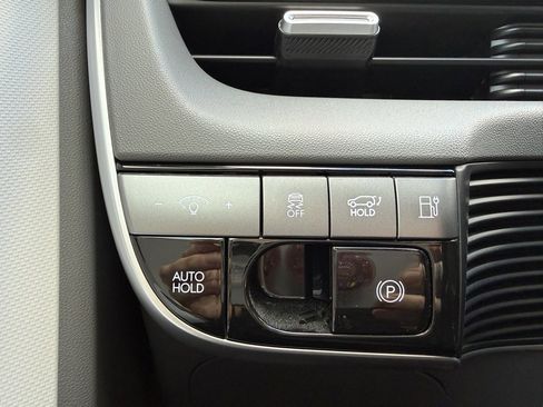 Certified 2025 Hyundai Ioniq 5 SEL image 27