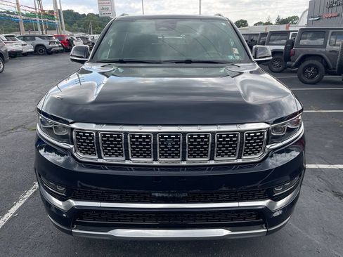 Used 2022 Jeep Grand Wagoneer Series I AWD/4WD image 5