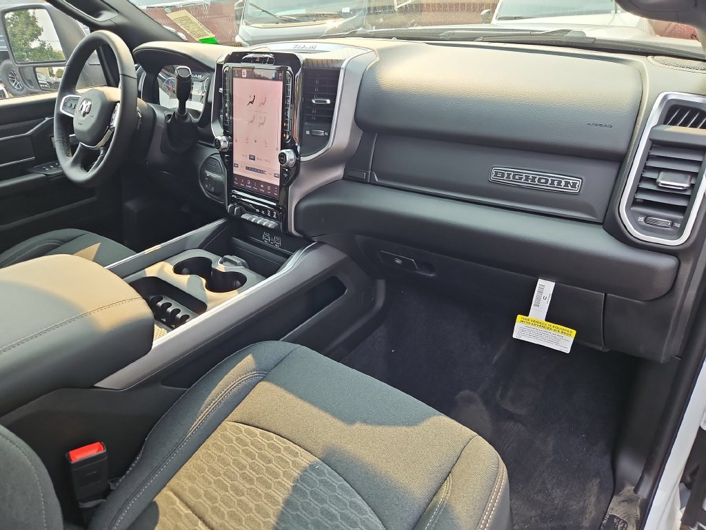 New 2026 RAM 2500 Big Horn AWD/4WD image 17