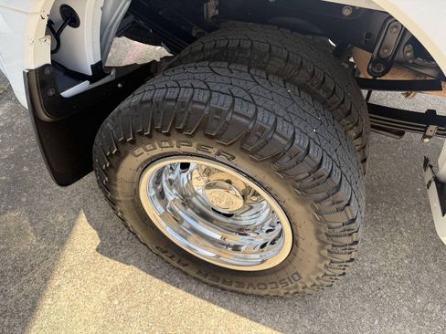 Used 2023 Ford F350 XL AWD/4WD image 33