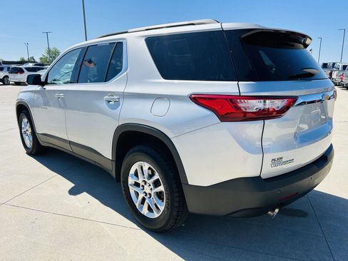 Used 2019 Chevrolet Traverse LT FWD image 37