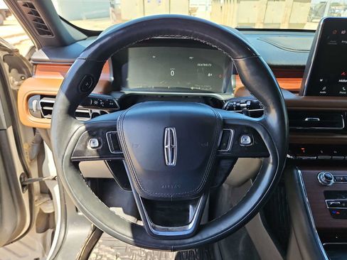Used 2023 Lincoln Aviator Reserve w/ Elements Package Plus RWD image 19