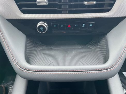 Used 2026 Ford Explorer Active image 24