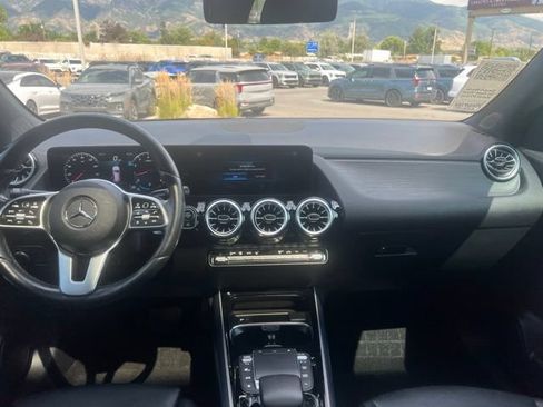 Used 2022 Mercedes-Benz GLA 250 4MATIC image 18