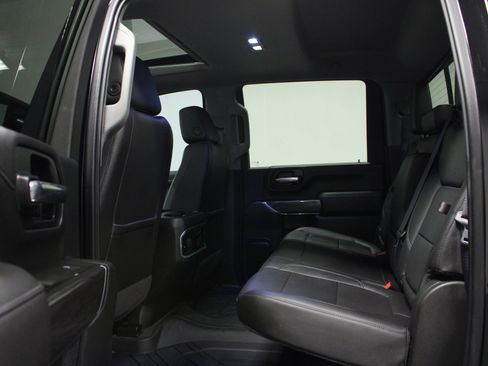 Used 2020 Chevrolet Silverado 2500 LTZ w/ LTZ Premium Package image 13