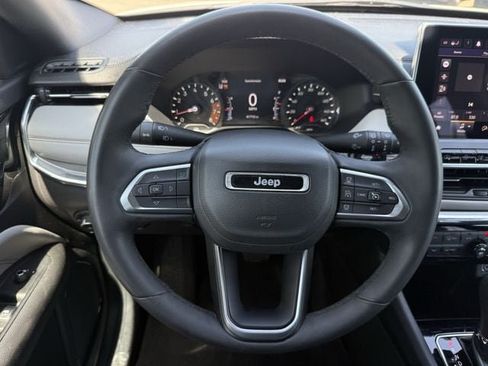 Used 2024 Jeep Compass Limited AWD/4WD image 13
