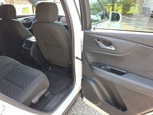 Used 2019 Chevrolet Blazer LT image 14