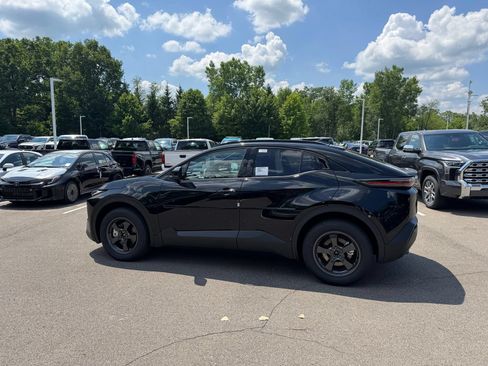 New 2026 Toyota C-HR AWD/4WD image 8
