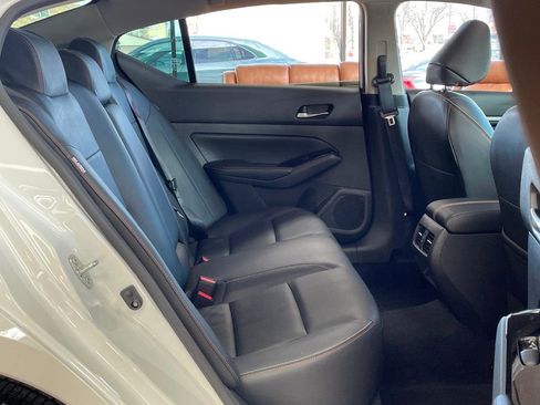 Used 2024 Nissan Altima 2.0 SR image 20