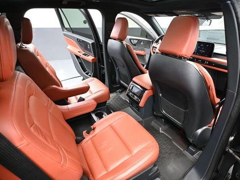 Used 2025 Lincoln Aviator Reserve w/ Jet Appearance Package image 52