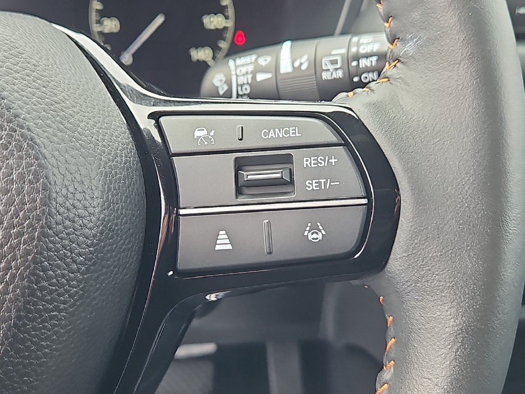 Used 2025 Honda HR-V Sport image 22