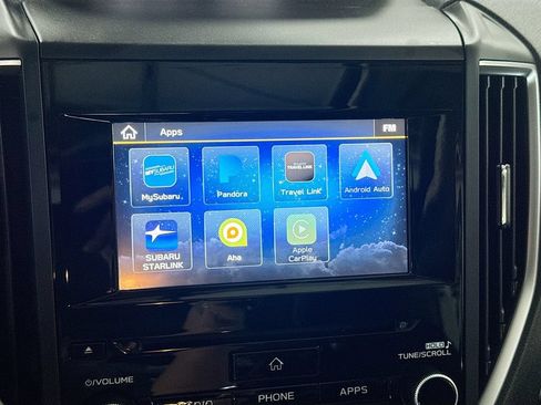 Used 2020 Subaru Forester Premium AWD/4WD image 11