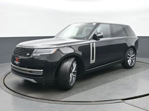 Used 2024 Land Rover Range Rover SE image 7