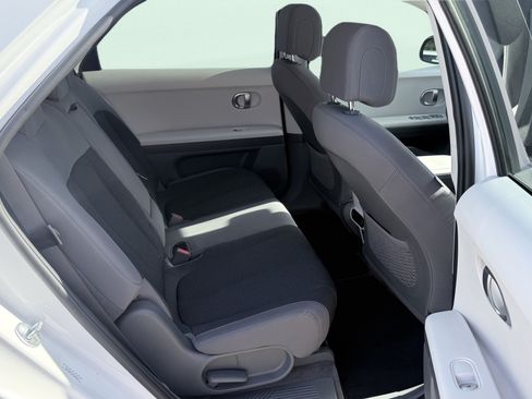 Used 2022 Hyundai Ioniq 5 SE AWD/4WD image 33