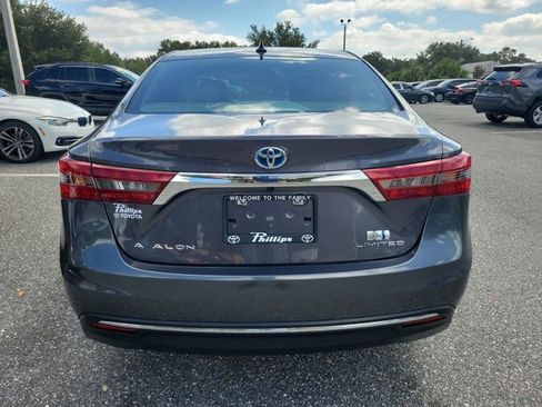 Used 2016 Toyota Avalon Limited image 5