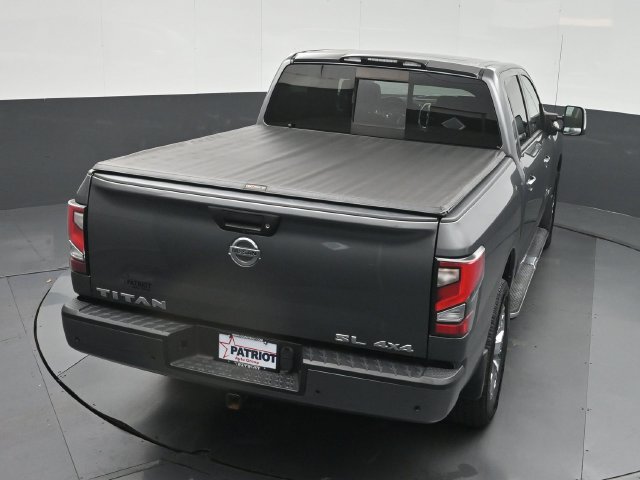 Used 2021 Nissan Titan SL w/ Moonroof Package AWD/4WD image 40