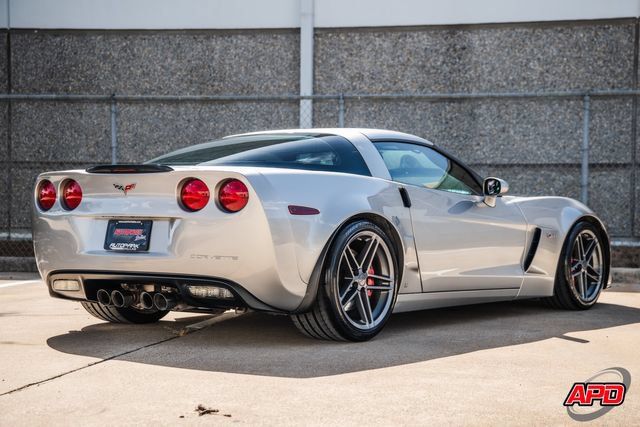 Used 2007 Chevrolet Corvette Z06 w/ Preferred Equipment Group RWD image 7