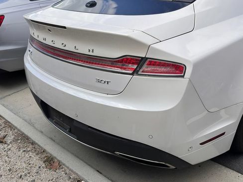Used 2017 Lincoln MKZ Reserve w/ Technology Package FWD image 7