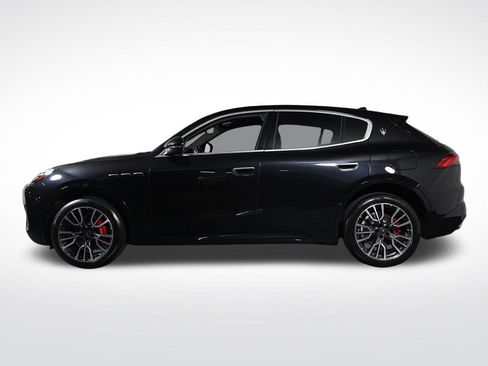 Used 2025 Maserati Grecale Modena AWD/4WD image 2