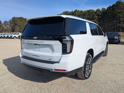 New 2026 Chevrolet Suburban LT w/ Comfort Package image 2