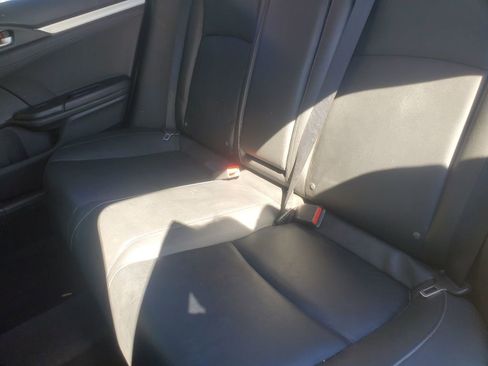 Used 2018 Honda Civic Touring image 24