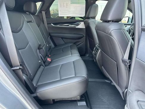 Certified 2025 Cadillac XT5 Premium Luxury w/ Technology Package image 23
