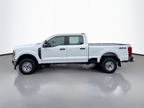 Used 2024 Ford F250 XL w/ XL Driver Assist Package image 4