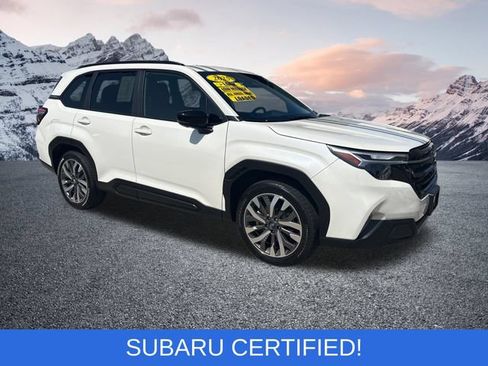 Certified 2025 Subaru Forester Touring AWD/4WD image 1
