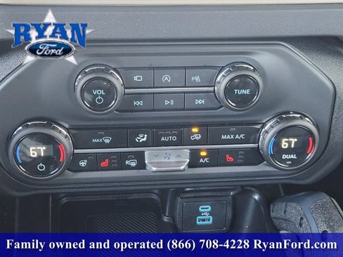 Certified 2025 Ford Bronco Outer Banks w/ Sasquatch Package image 14