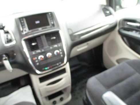 Used 2014 RAM C/V Tradesman FWD image 11