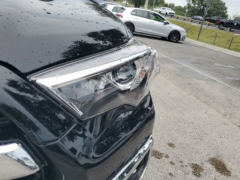 Used 2023 Toyota 4Runner Limited image 3