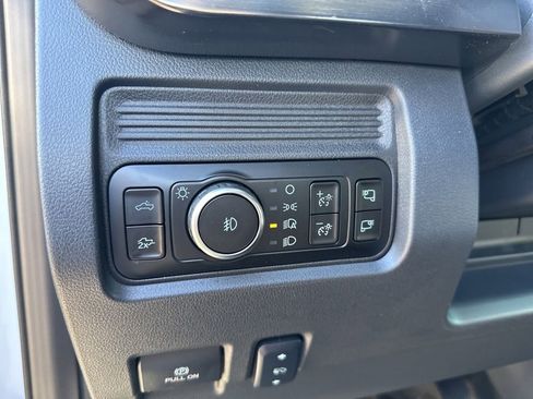 New 2026 Ford F350 Lariat w/ FX4 Off-Road Package image 16