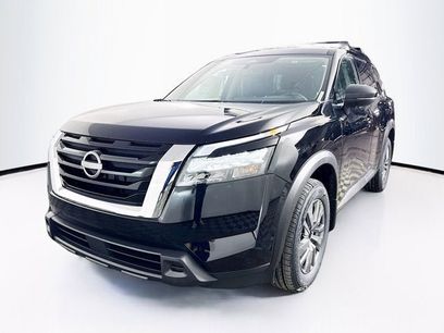 New 2025 Nissan Pathfinder SV