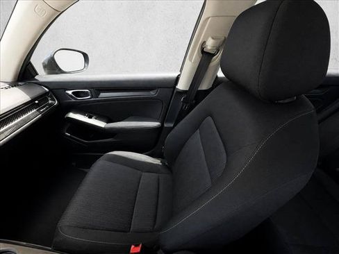 Used 2025 Honda Civic LX image 18