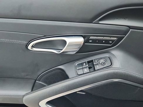 Used 2017 Porsche 911 Carrera S image 17