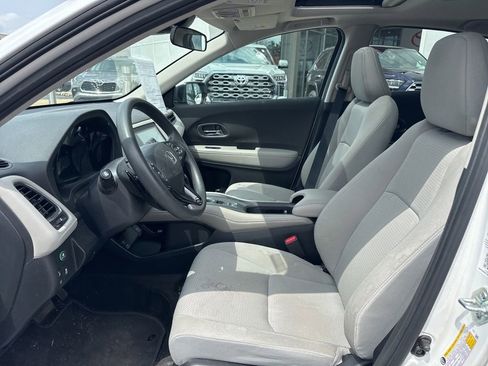 Used 2022 Honda HR-V EX image 10