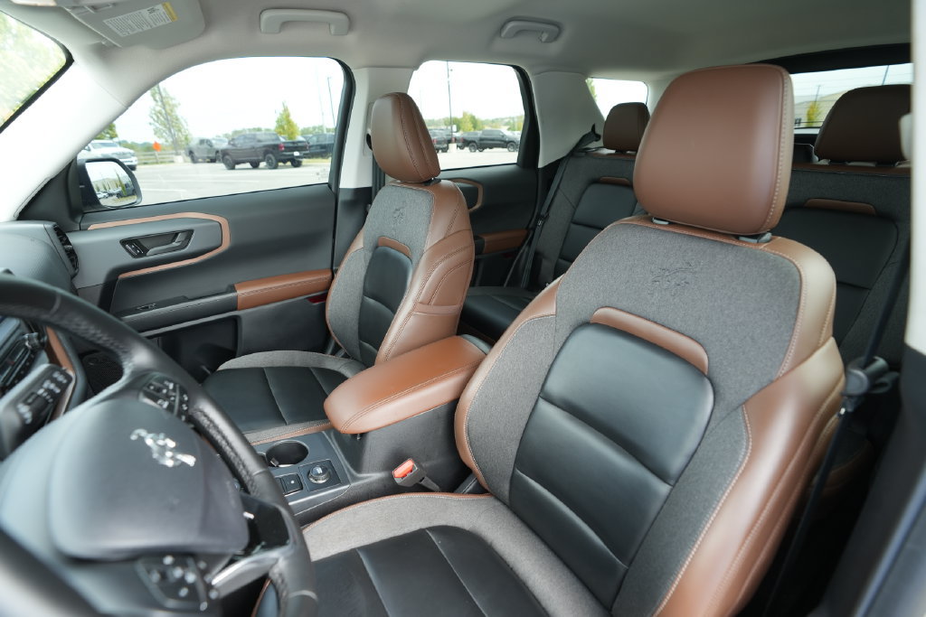 Used 2024 Ford Bronco Sport Outer Banks AWD/4WD image 40