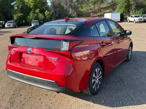 Used 2020 Toyota Prius XLE w/ Advanced Technology Package AWD/4WD image 6