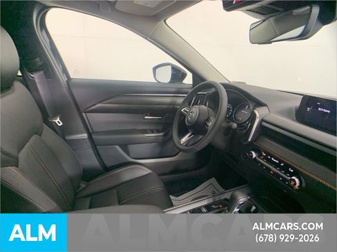 Used 2025 MAZDA CX-50 AWD 2.5 S w/ Premium Plus Pkg image 37