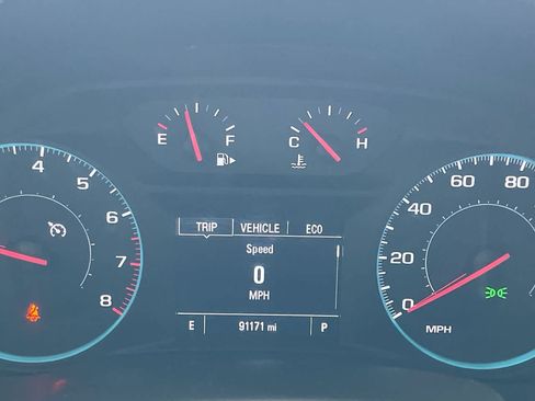 Used 2021 Chevrolet Malibu LT FWD image 15