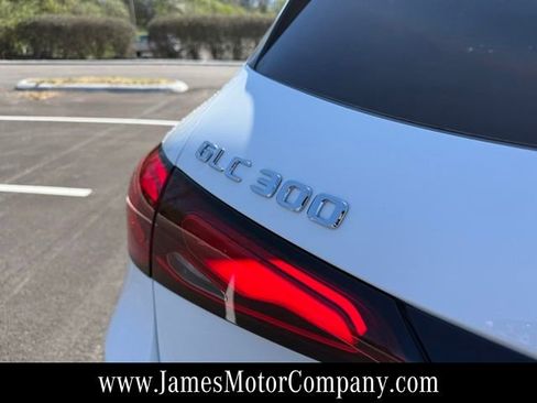 New 2026 Mercedes-Benz GLC 300 4MATIC image 8
