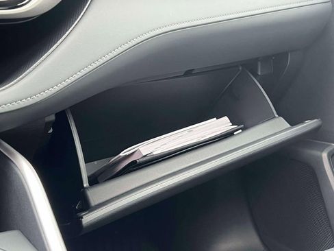 Used 2026 Toyota Highlander XLE AWD/4WD image 30