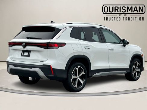 New 2026 Volkswagen Tiguan SE image 3