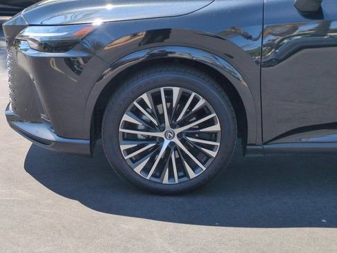 Used 2024 Lexus RX 350 w/ Convenience Package AWD/4WD image 9