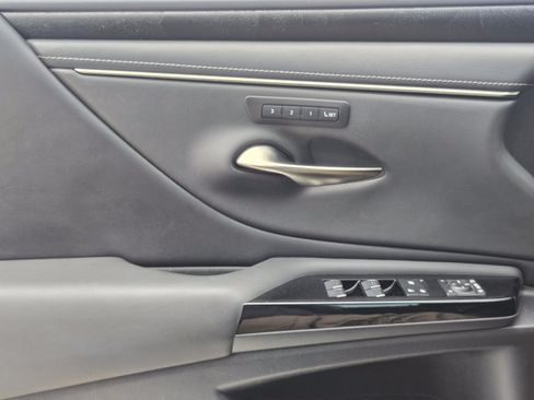 Used 2022 Lexus ES 350 w/ Premium Package FWD image 20