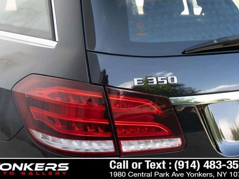 Used 2016 Mercedes-Benz E 350 4MATIC Wagon image 20