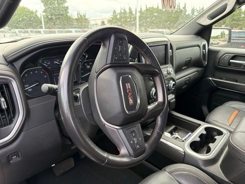 Used 2022 GMC Sierra 1500 AT4 AWD/4WD image 7