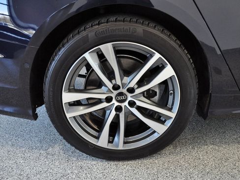 Used 2022 Audi A6 Premium Plus image 13