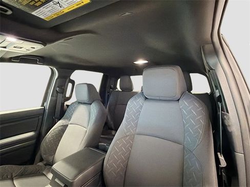 New 2025 Toyota Tacoma SR5 image 18