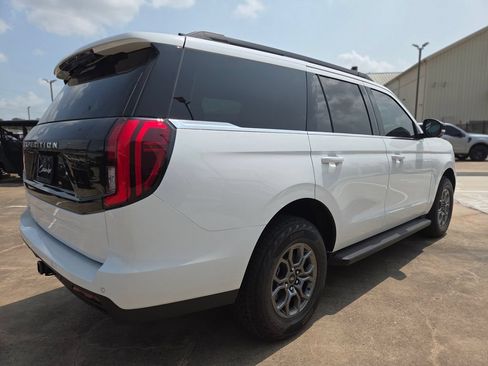 New 2026 Ford Expedition Active RWD image 5